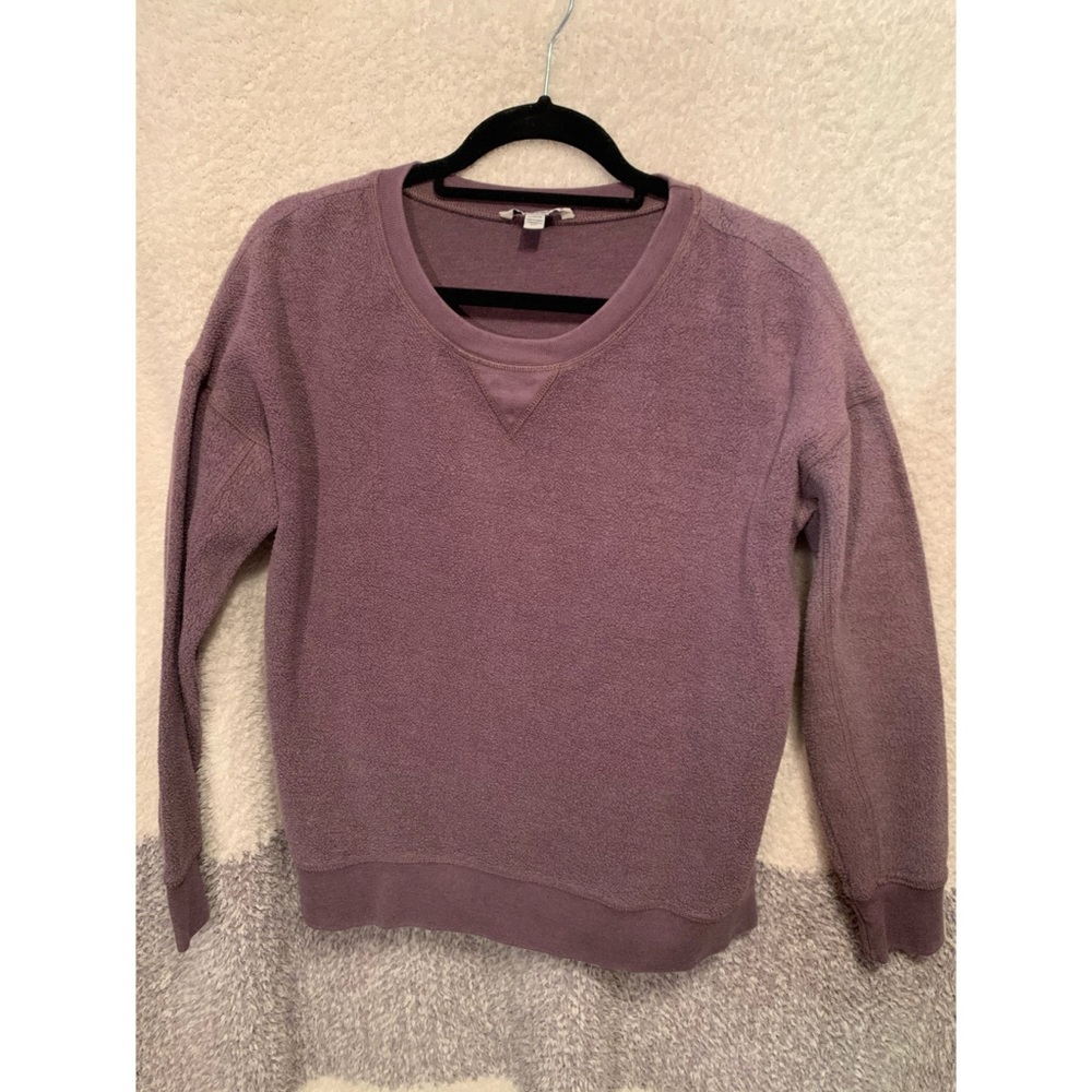 AEO. Inside out styles sweatshirt.